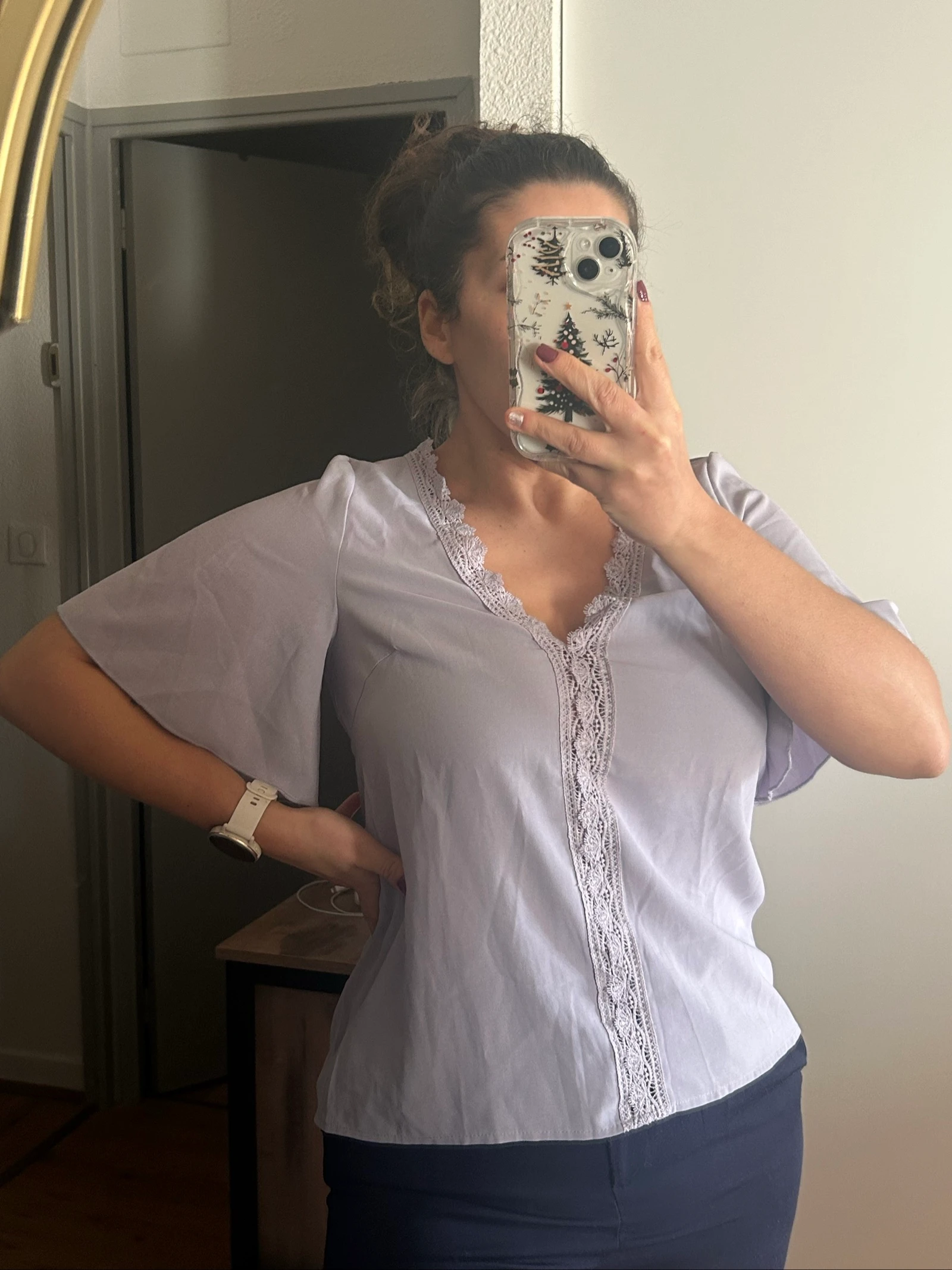 Blouse col v lilas taille S